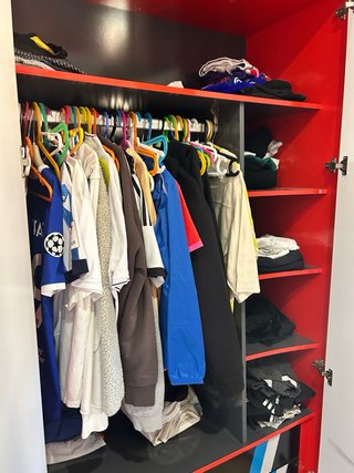HABITACIÓN TEMÁTICA MOTORSPORT COMPLETA