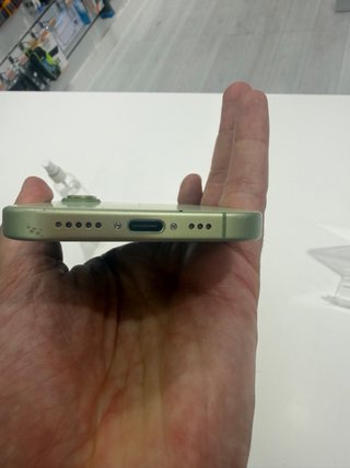 iPhone 17 256GB Verde Seminuevo