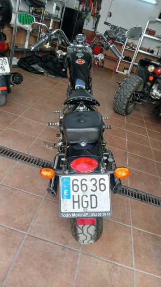 Moto Leonart 125cc Negra - 125 km
