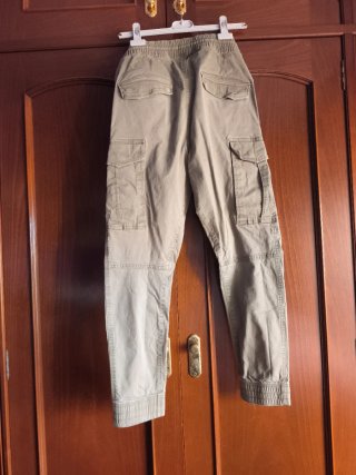 Pantalón H&M verde talla S