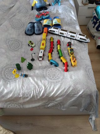 Lote Juguetes Niños Trenes y Figuras