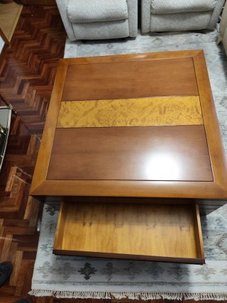 Mesa centro elevable con cajones laterales caoba