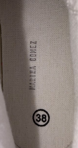 Zapatillas altas blancas estilo Converse