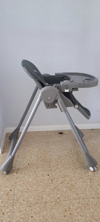 Trona bebé Asalvo gris acolchada