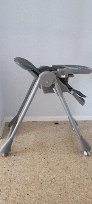 Trona bebé Asalvo gris acolchada