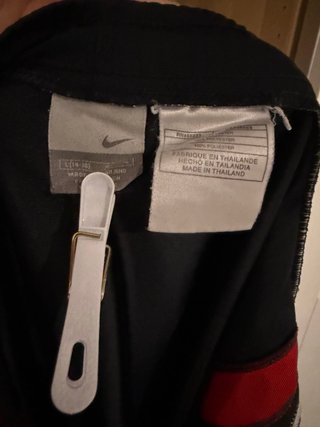 Pantalón Nike Negro y Rojo