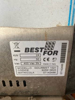 Horno Industrial BEST FOR con mesa y bandejas