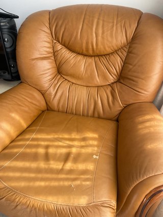 Sillón de piel cómodo