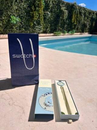 Swatch Royal Pop Blaue Acht x Audemars Piguet