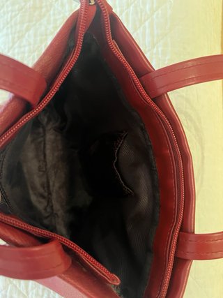 Bolso Rojo y Dorado Estampado