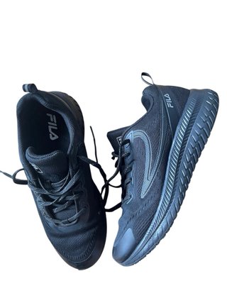 Zapatillas Fila Negras Talla 42.5