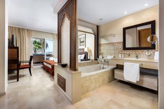 Piso en venta en Calaburra - Chaparral en Mijas