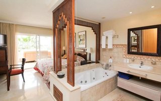 Piso en venta en Calaburra - Chaparral en Mijas