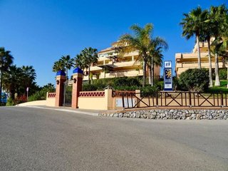 Piso en venta en Calaburra - Chaparral en Mijas