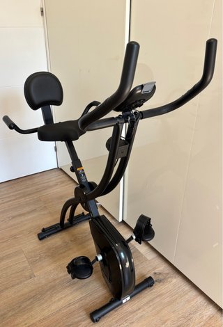 Bicicleta Estática PLEGABLE con pantalla digital