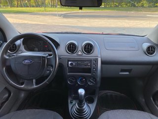 Ford Fiesta 2002