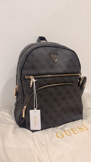 Mochila Guess Original Negra y Dorada