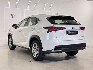 Lexus NX 300h 2.5 197cv HEV