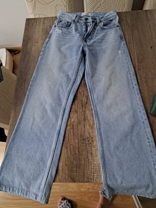 Pantalones vaqueros acampanados Hollister