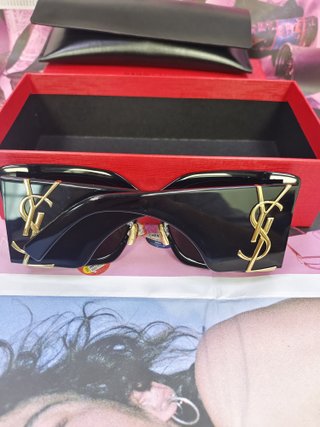 Gafas de Sol Saint Laurent Negras y Doradas