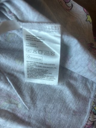 Vestido H&M Unicornios Talla 4-6 años