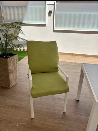 Conjunto 4 cojines sillones (2 verdes, 2 rojos)