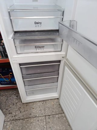 ☆NEVERA MARCA GRUNDIG COMBI NOFROST☆