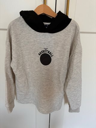 Sudaderas zara,kiabi , mango
