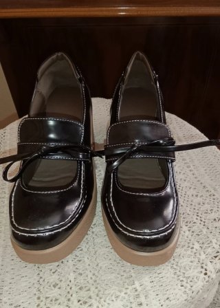 Zapatos charol negros plataforma