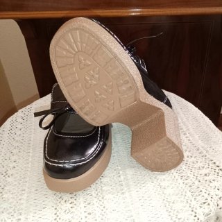 Zapatos charol negros plataforma