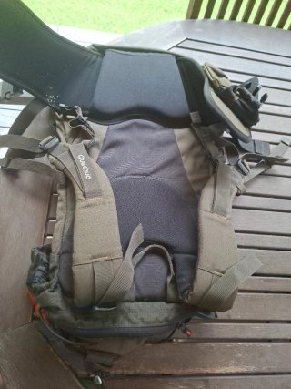 Mochila Quechua Forclaz 40L senderismo