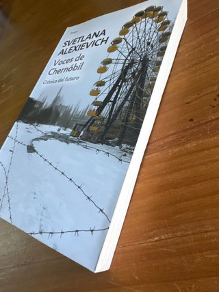 Libro: Voces de Chernóbil: crónica del futuro