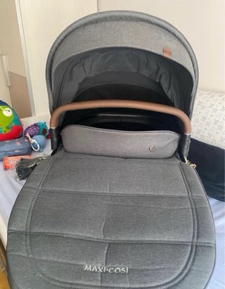 Carro Maxi-Cosi Fame Capazo + Silla de Paseo