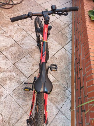 Bicicleta Rockrider ST 900