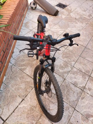 Bicicleta Rockrider ST 900