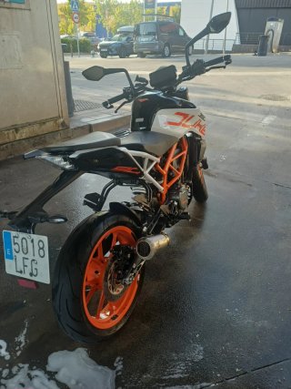 KTM Duke 390 NAKED