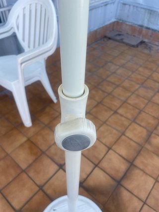 Sombrilla de terraza con base