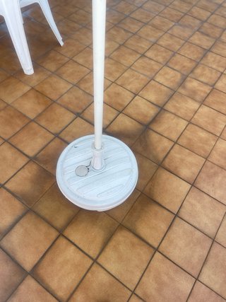 Sombrilla de terraza con base