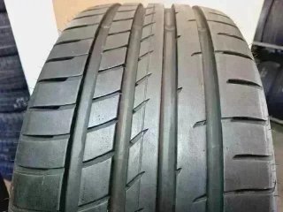 245 40 R19 98Y Goodyear - 1 neumático +95%