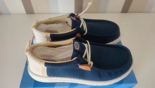 Zapatos náuticos Hey Dude Talla 42 nuevos, sin uso