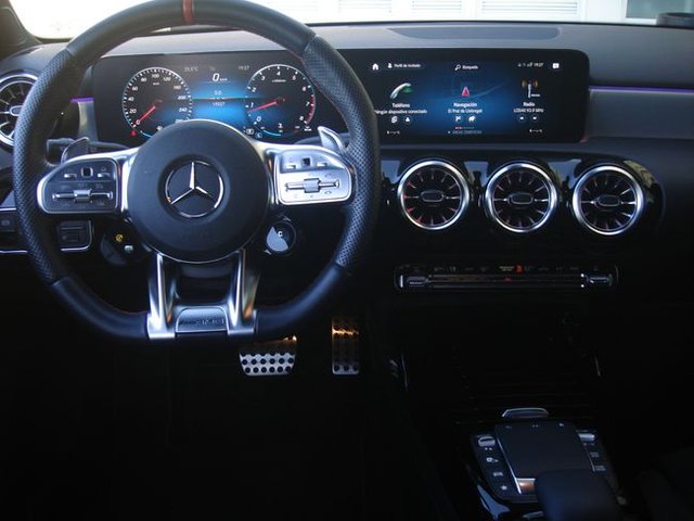 Mercedes Clase A AMG A 35 4MATIC Sedán