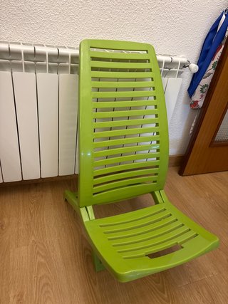 Silla plegable verde para piscina
