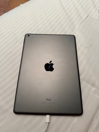 iPad 9ª Gen + Accesorios