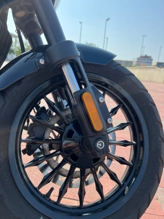 Keeway V-Cruise Negra