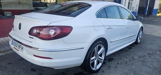 Volkswagen Passat CC R-line con techo