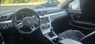 Volkswagen Passat CC R-line con techo