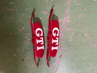 Embellecedores Pinzas GTI VAG 345