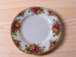 Cuenco y plato Royal Albert Old Country Roses