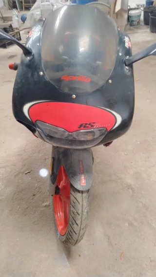 Aprilia RS 50 matriculada y con documentación