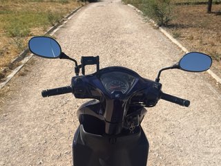 Honda Vision 110 Scooter Azul 27.713 km
